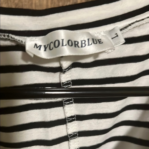 My Color Blue Striped V-Neck Women's Top - Picture 2 of 3